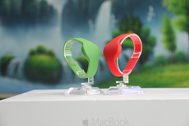 食品級ic硅膠腕帶和普通ic硅膠腕帶的區別