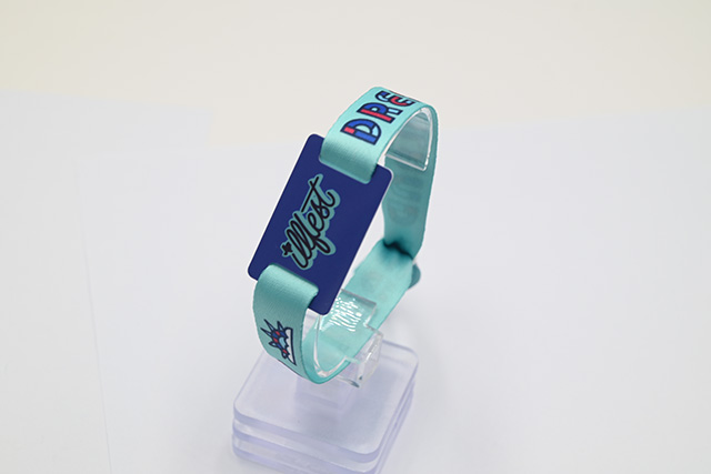 普通IC卡與IC鑰匙扣卡相比有哪些優勢? 普通IC卡與IC鑰匙扣卡相比有哪些優勢?